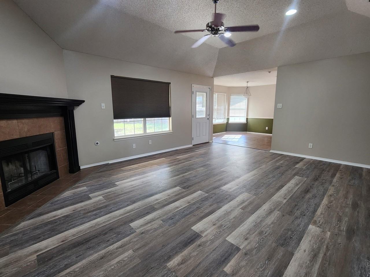 3617 Dominion Rdg - Photo 2 of 15