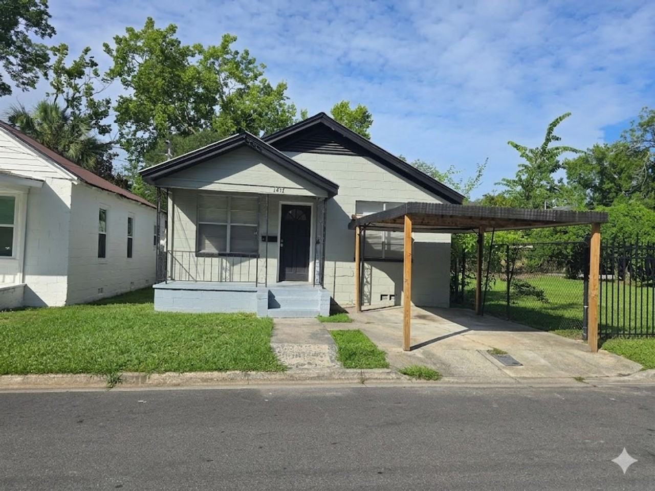 1417 Church St - Photo 2 of 2