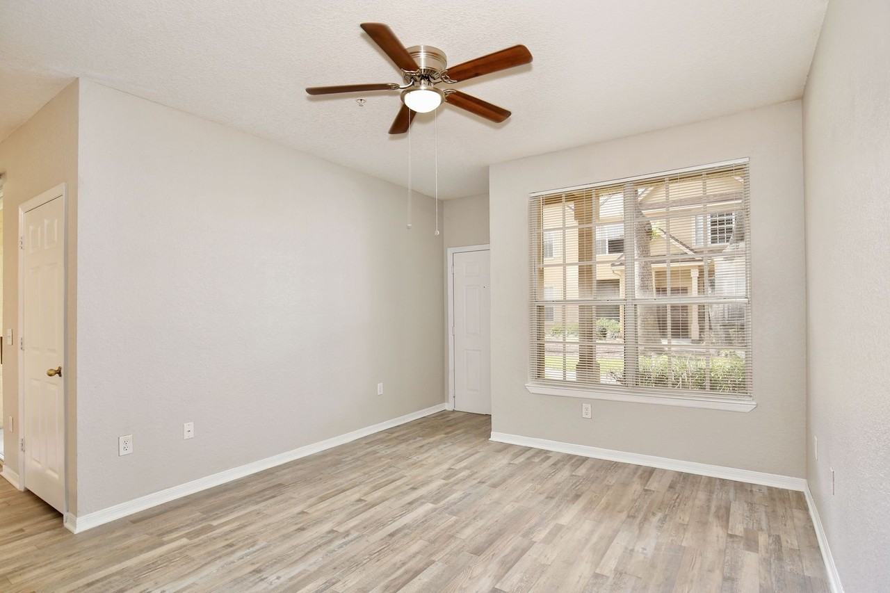 822 Grand Regency Pointe #103 - Photo 4 of 24