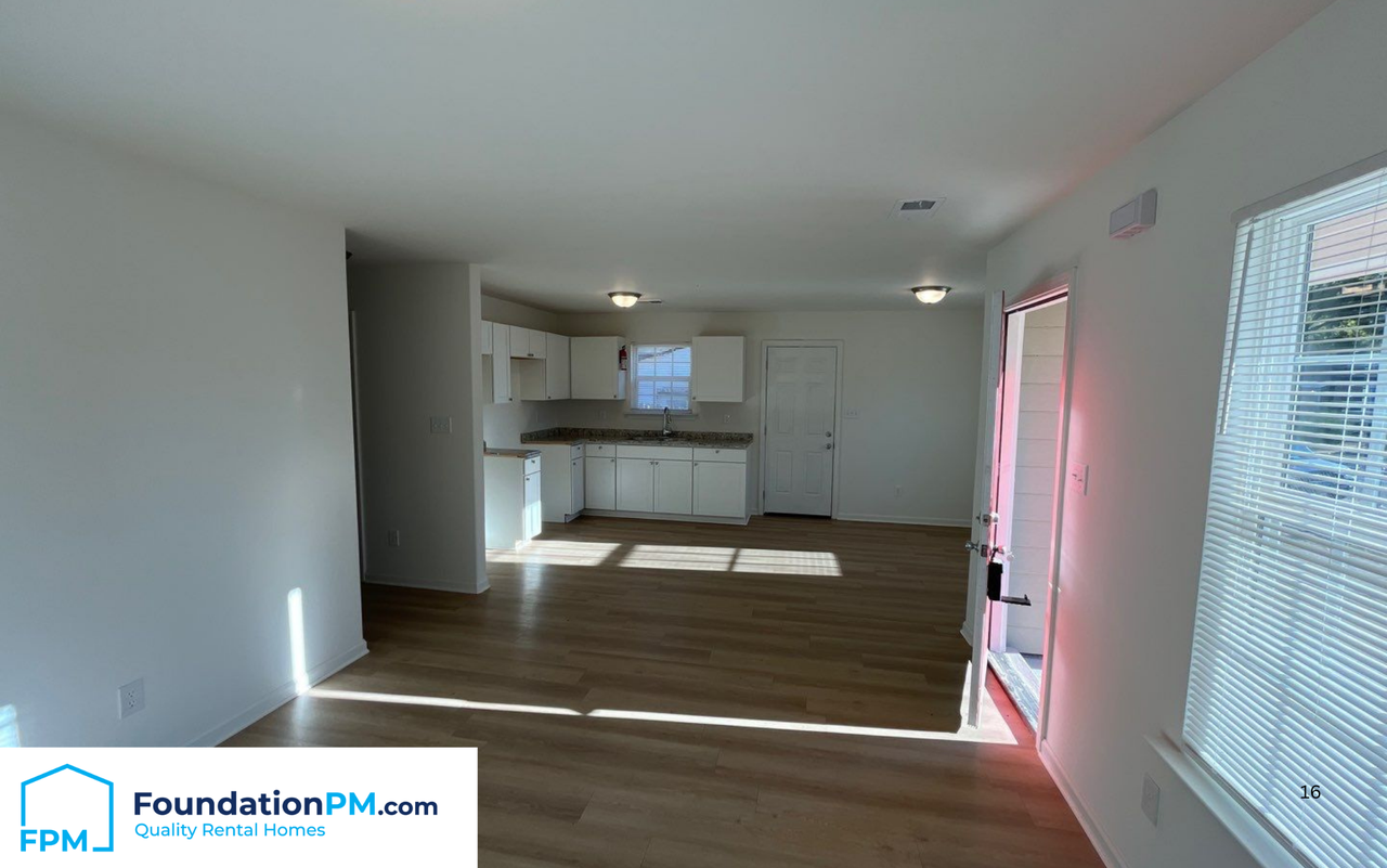 388 Mcfarland Dr #1 - Photo 4 of 18
