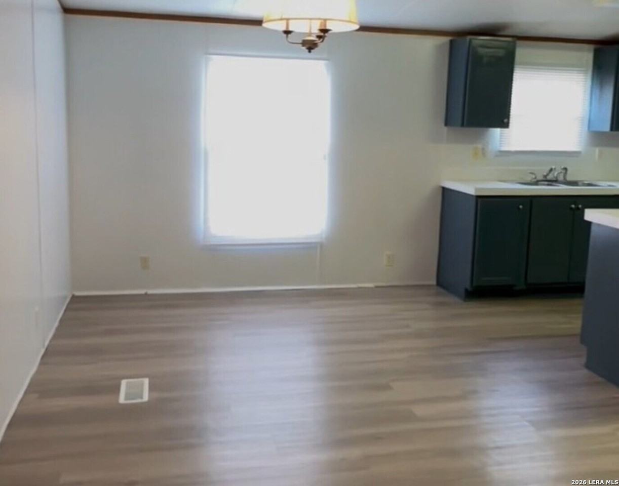 145 County Road 3821 - Photo 4 of 15