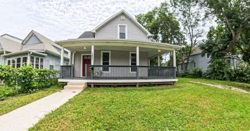 featured image of 1421 11th St