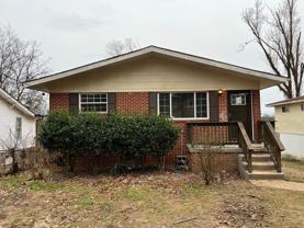 712 Moore St - Photo 1 of 1