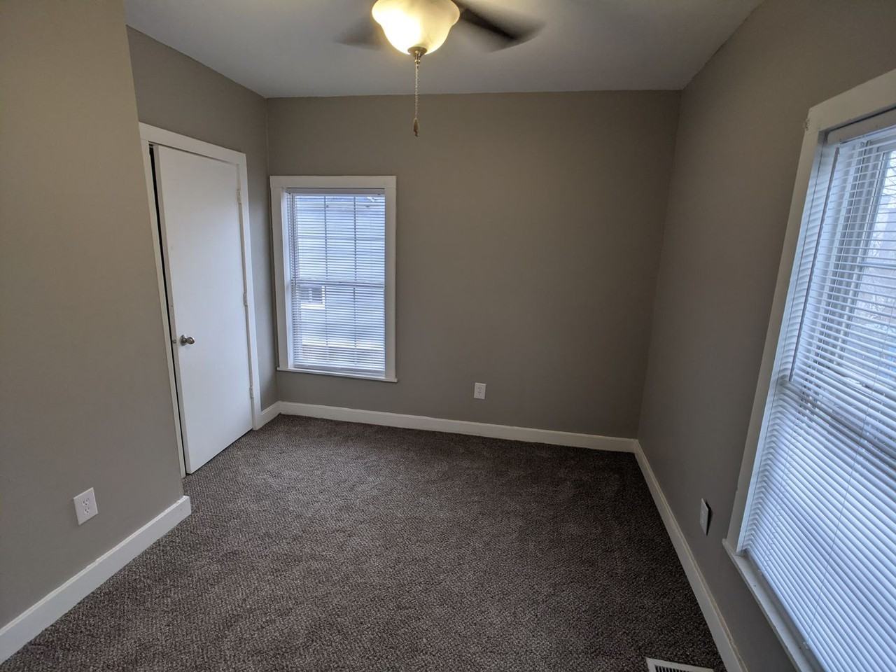 2168 Carrollton Ave - Photo 7 of 13