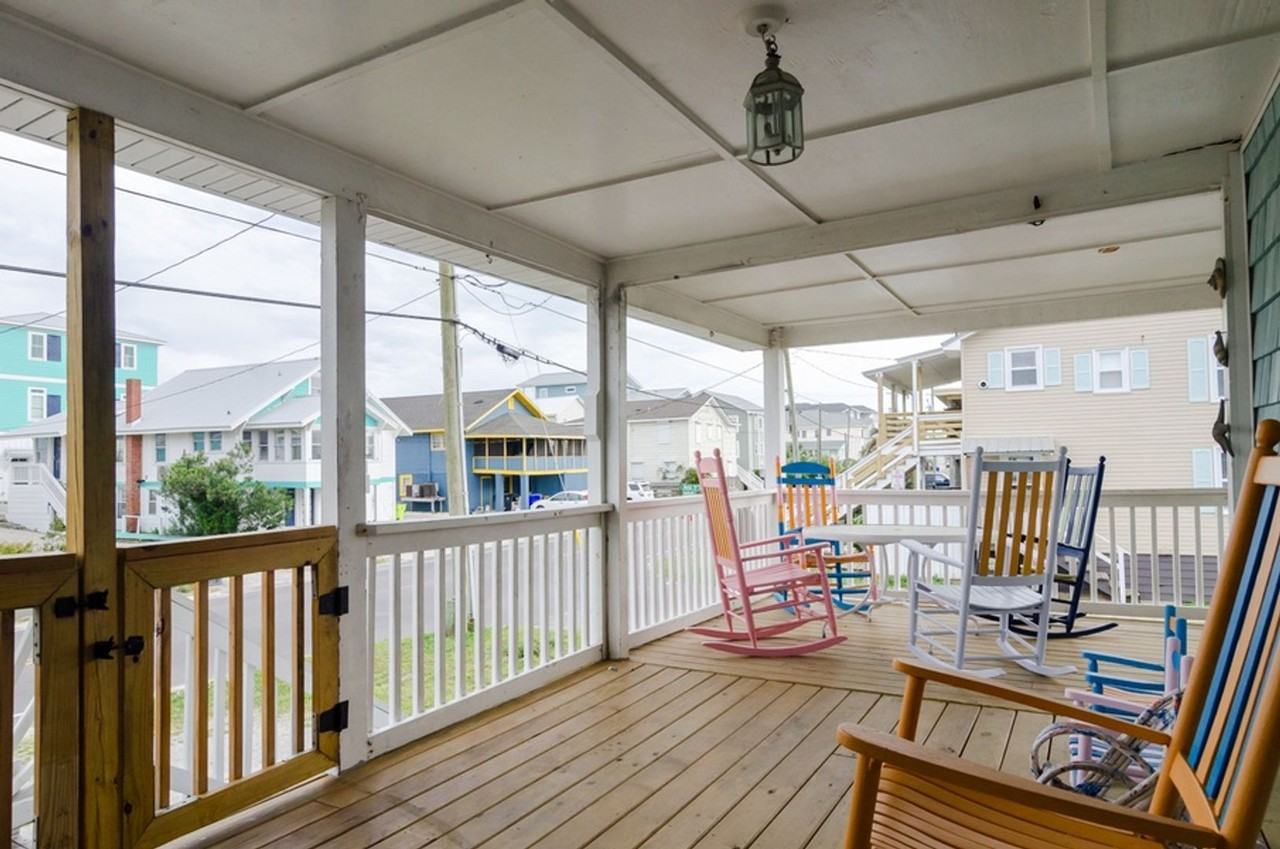 1201 Carolina Beach Ave N - Photo 3 of 46