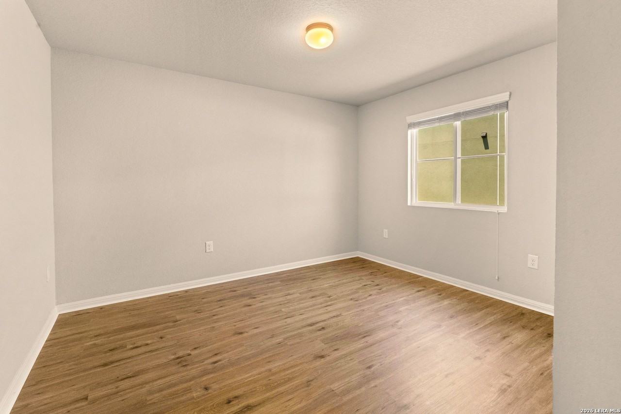 10110 Relic Oaks - Photo 6 of 24