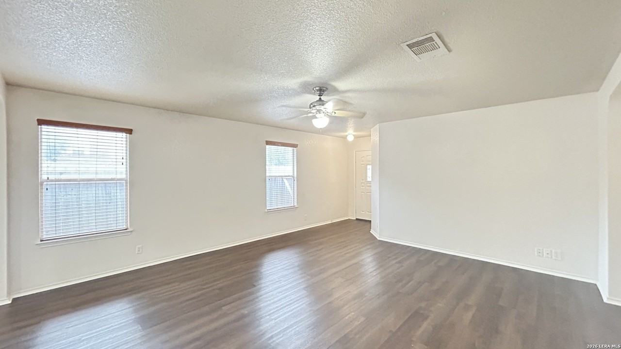 14702 Bluemist Pass - Photo 4 of 31