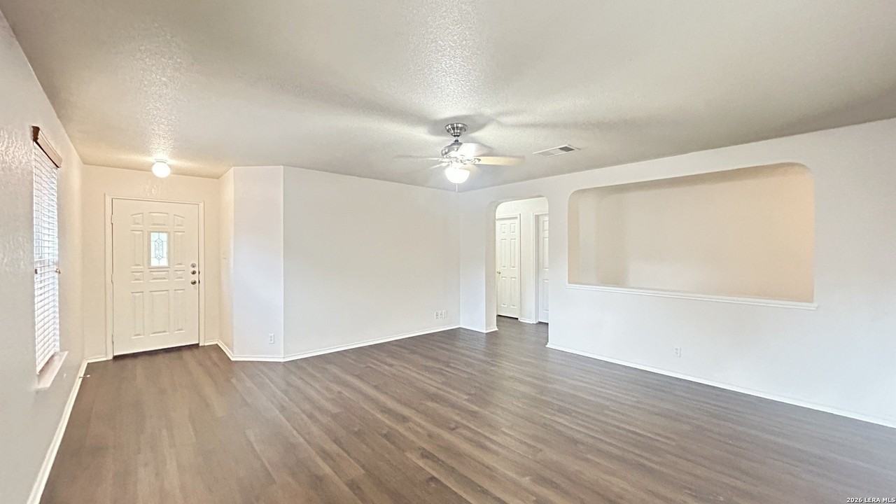 14702 Bluemist Pass - Photo 5 of 31
