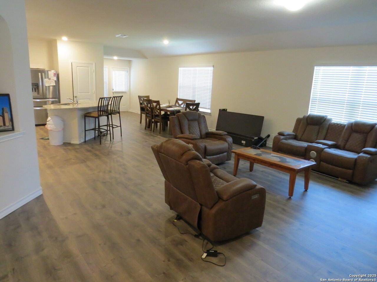117 Grand Rpds - Photo 6 of 24