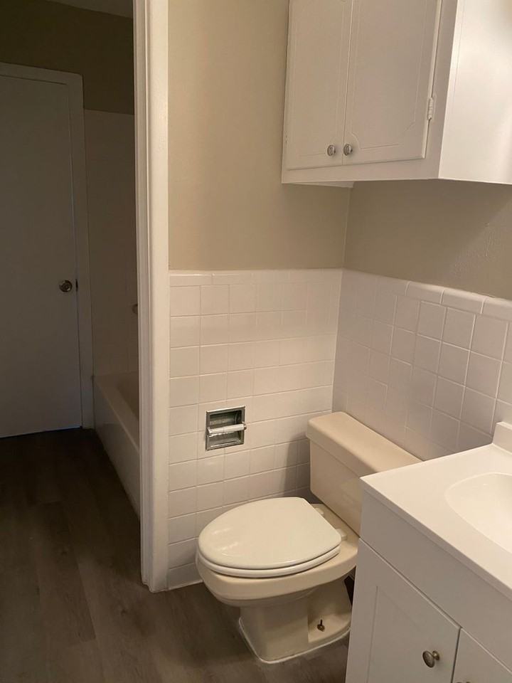 1211 Blanton Pl - Photo 6 of 7