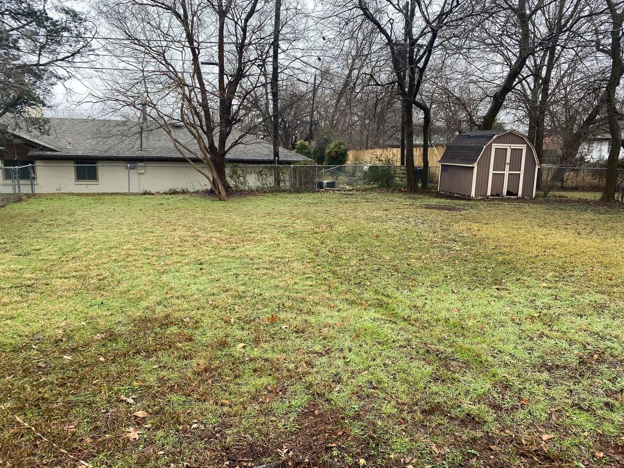 1211 Blanton Pl - Photo 7 of 7