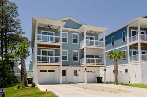 featured image of 1210 Mackerel Ln