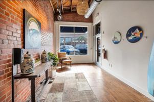 featured image of 207 Gloucester St