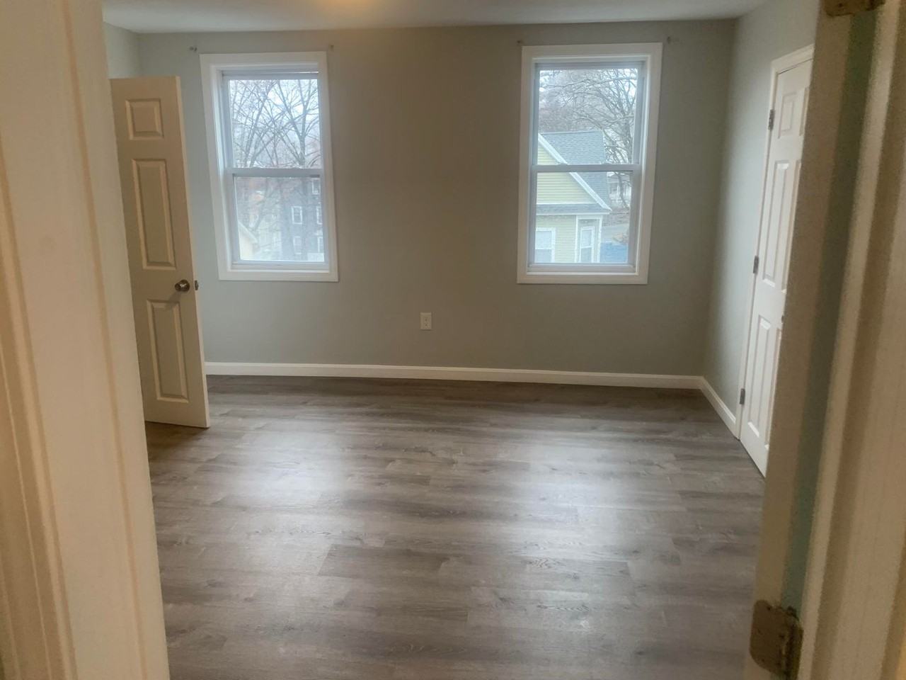 35 Vinton St - Photo 5 of 38