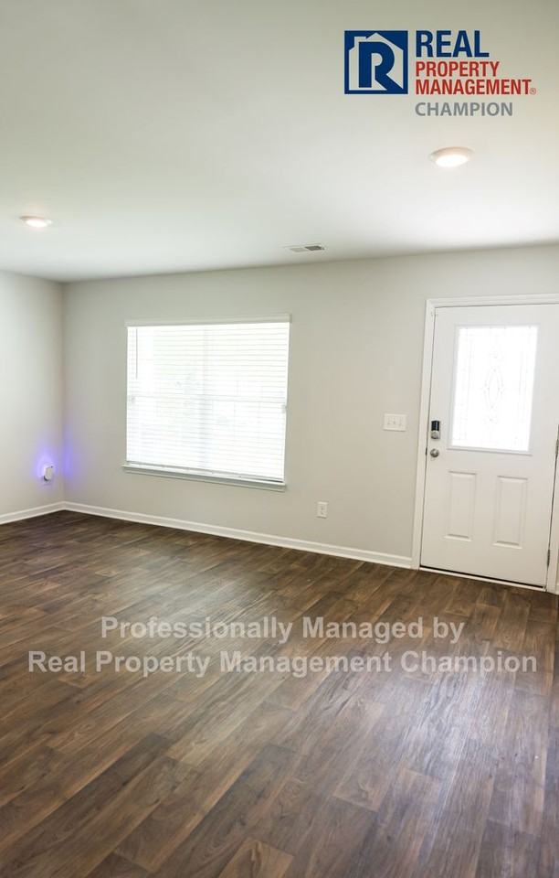 433 Ginger Dr - Photo 2 of 14