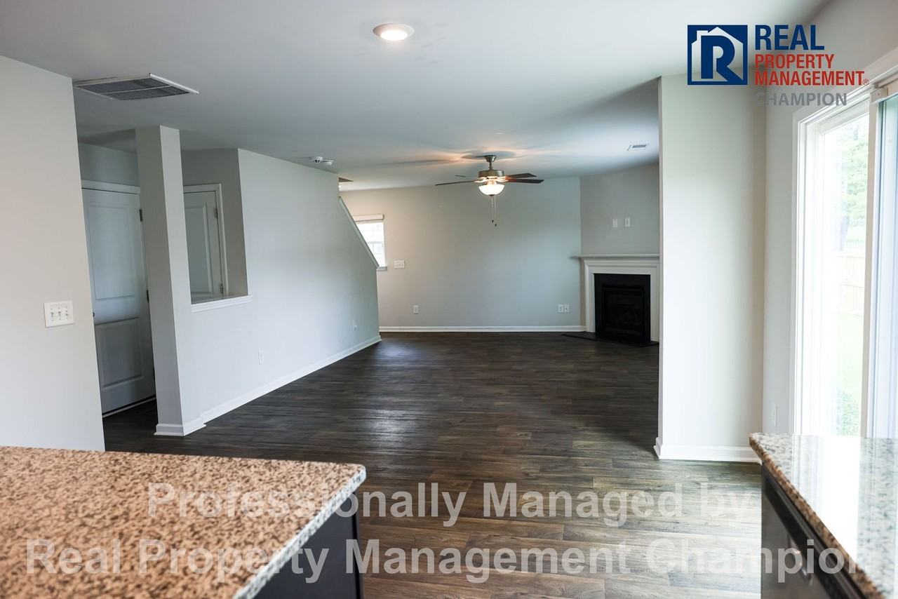 433 Ginger Dr - Photo 5 of 14
