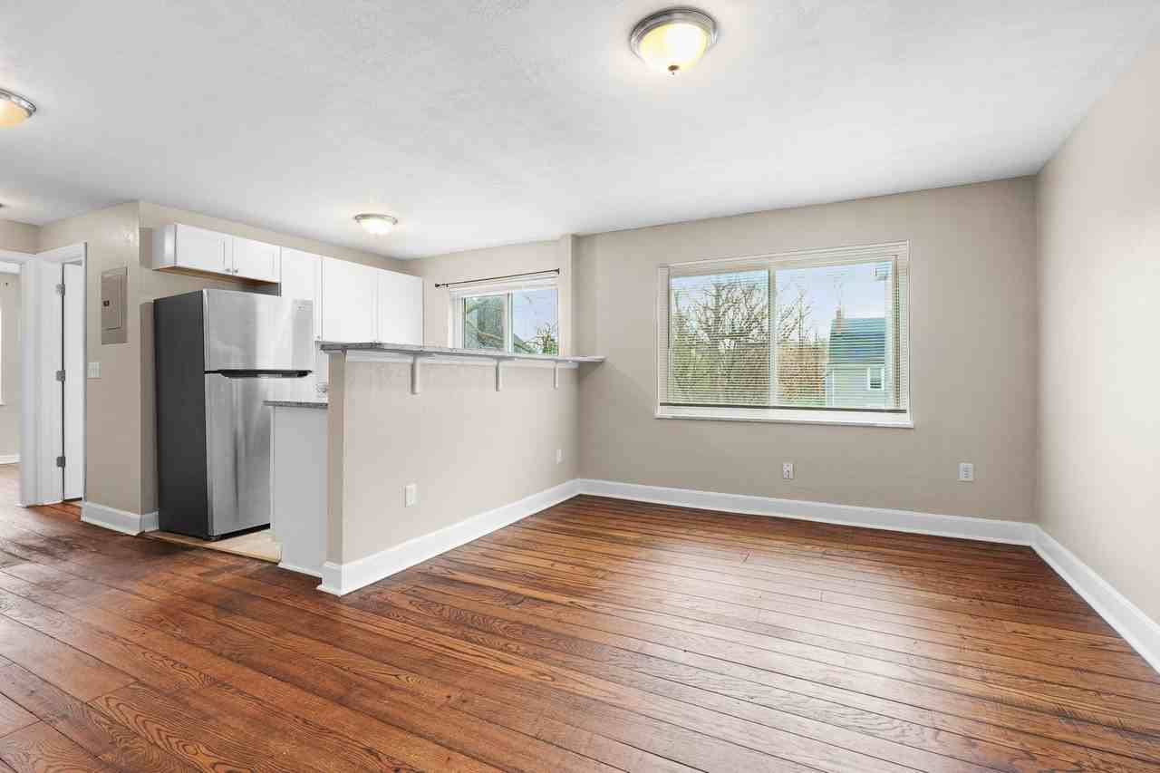 1526 Blair Ave - Photo 2 of 17