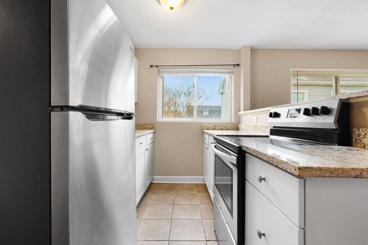 1526 Blair Ave - Photo 7 of 17