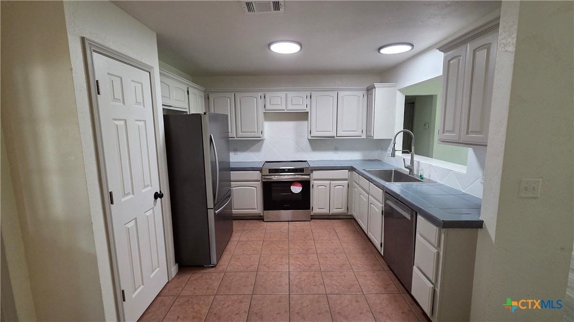 4848 Fm 2484 - Photo 6 of 18