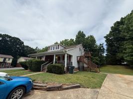 featured image of 120 W Presnell St