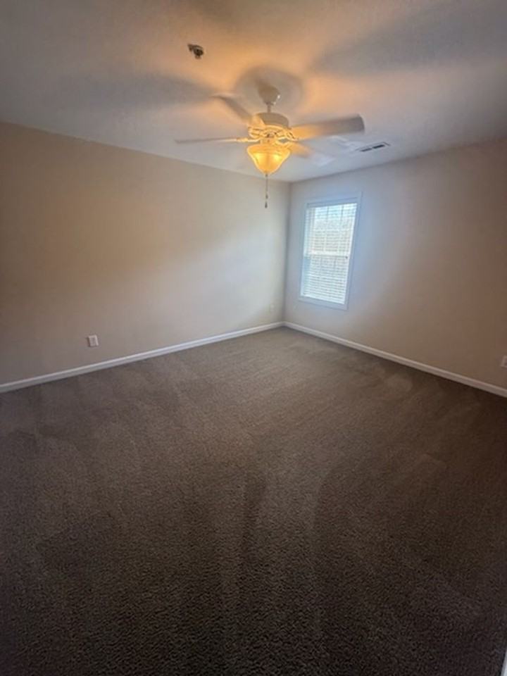 4068 Bentley Dr #B2 - Photo 4 of 8