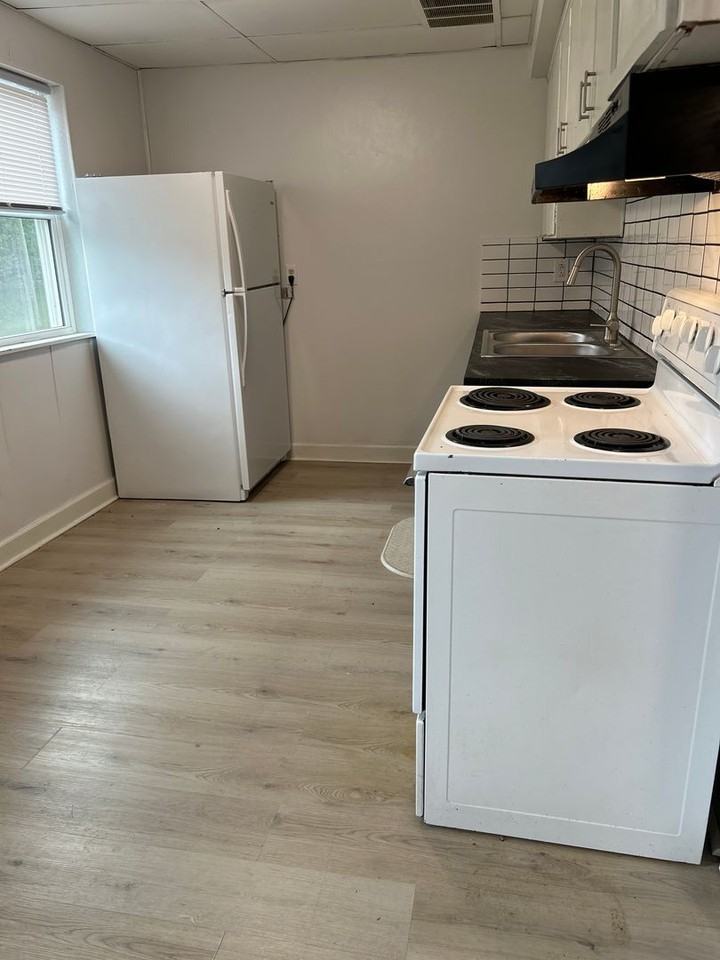 1502 Gilmer Ave Nw - Photo 5 of 11