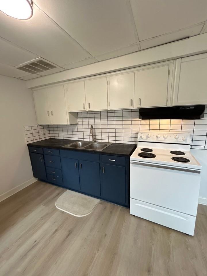 1502 Gilmer Ave Nw - Photo 6 of 11