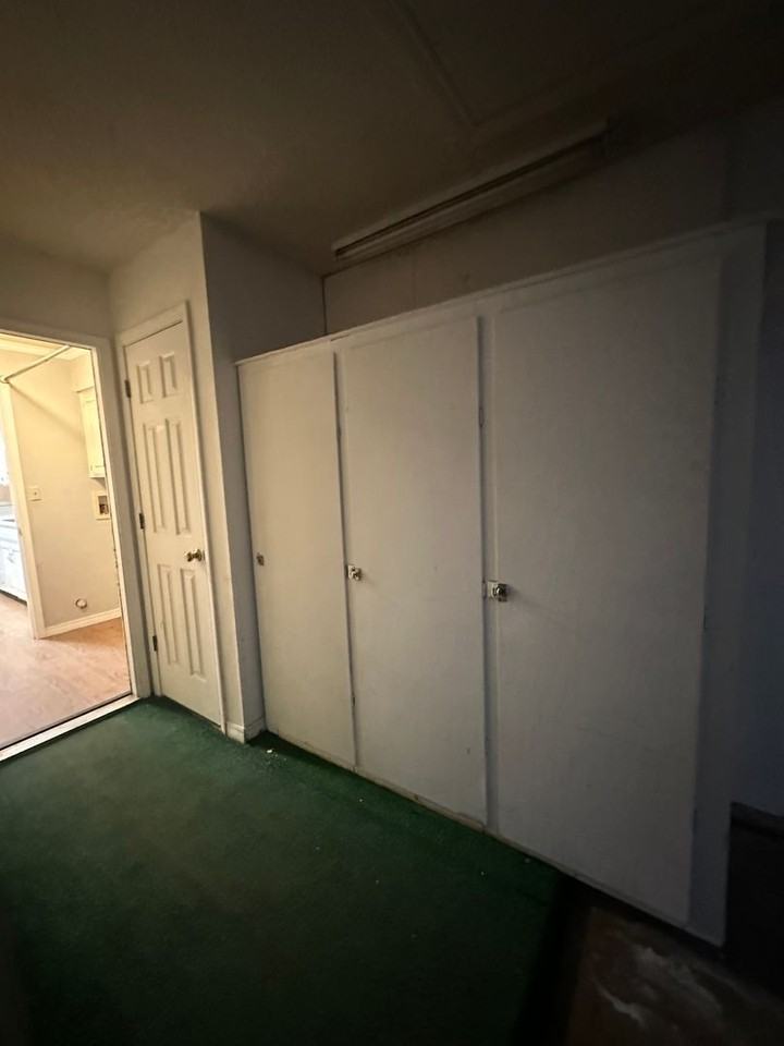 3005 Sw 28th Ave #C - Photo 7 of 19