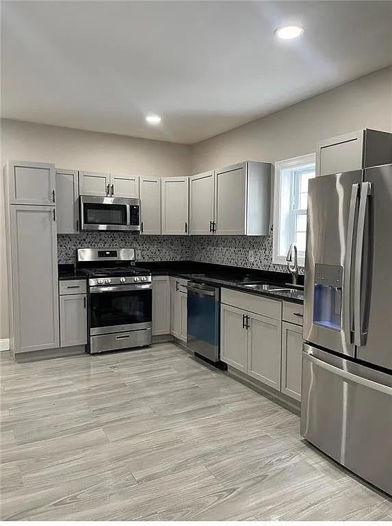 56 Vinton St #1 - Photo 4 of 15