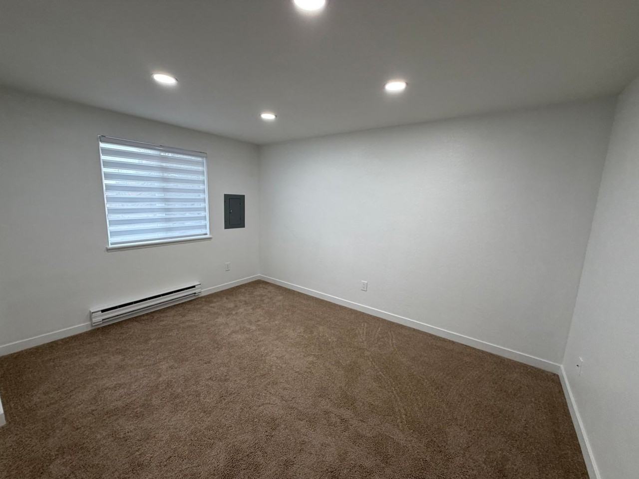 1603 Norpoint Way Ne #D - Photo 6 of 7