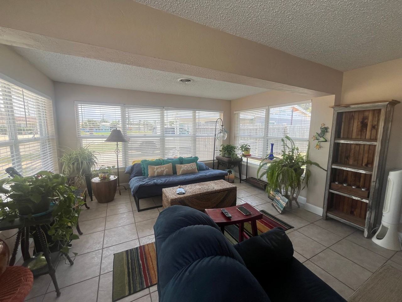 23 San Jose Dr - Photo 3 of 16