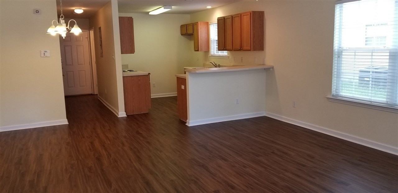 2009 Fannie Dr - Photo 4 of 6
