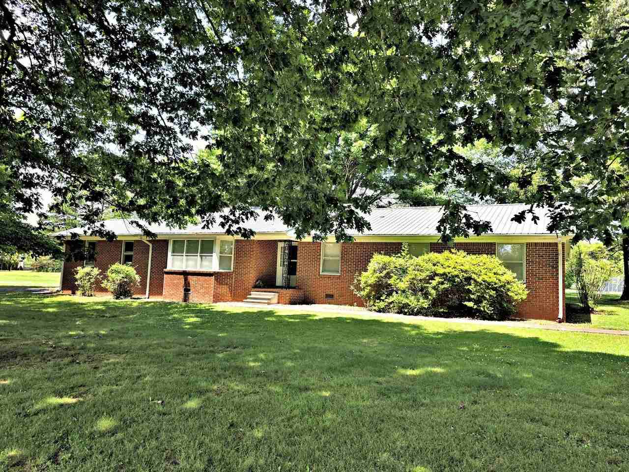 27043 Copeland Rd - Photo 2 of 40