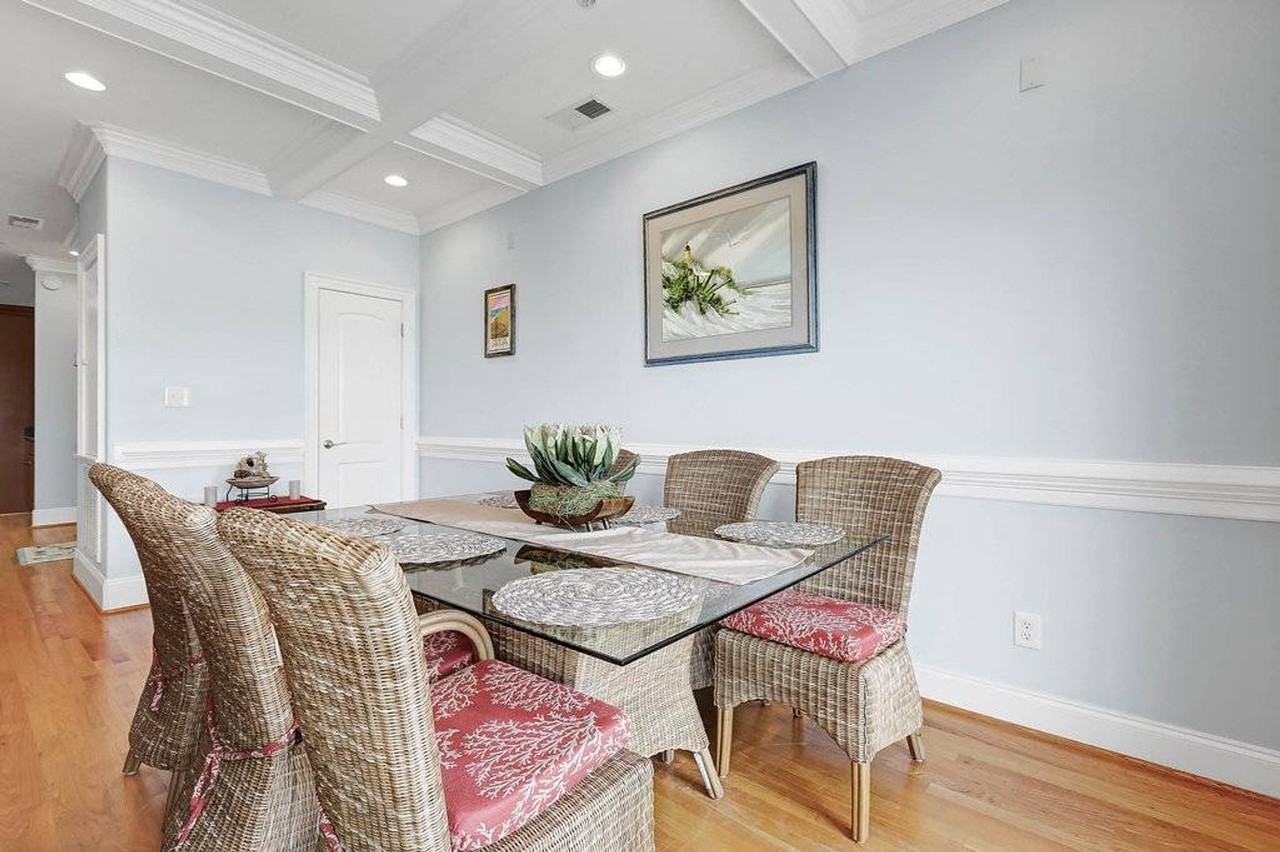 305 Lake Park Blvd S #106 - Photo 7 of 33