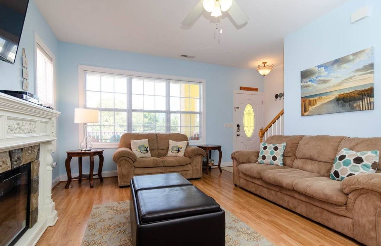 1512 Snapper Ln #2 - Photo 6 of 36