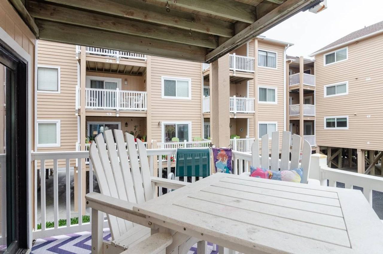 1101 Lake Park Blvd S #1B - Photo 4 of 37