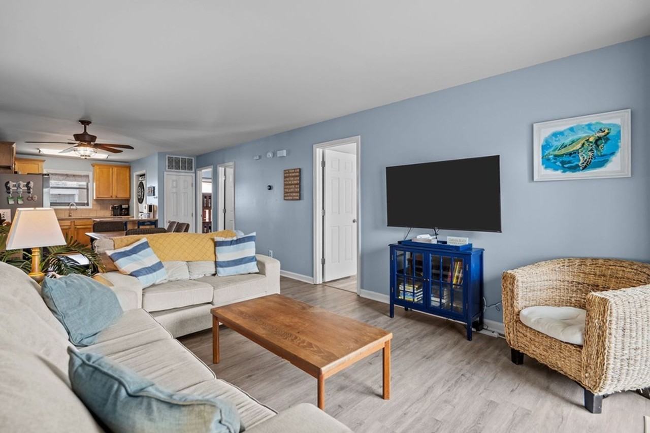 505 Carolina Beach Ave N #3D - Photo 6 of 37