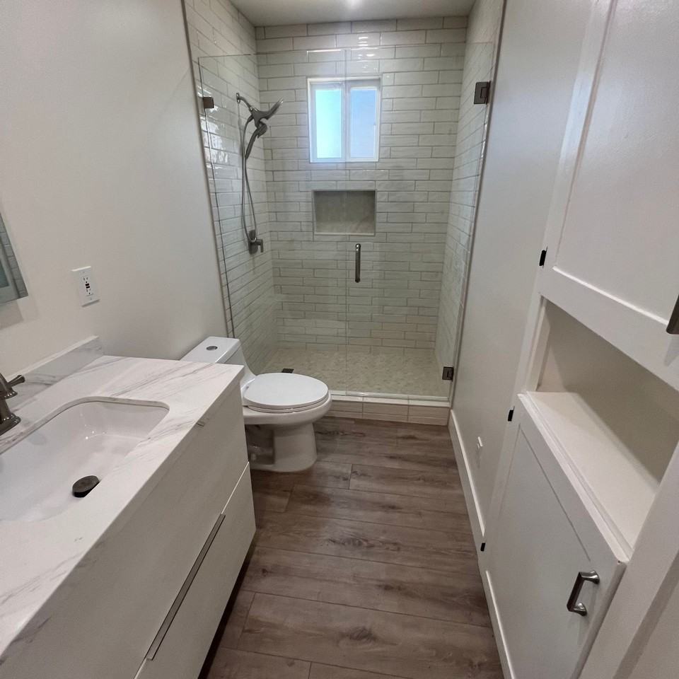 1260-66 23rd Street - Photo 3 of 17