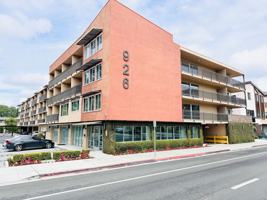featured image of 926 Woodside Rd