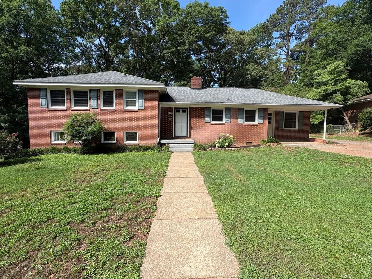 207 Holly Ave - Photo 2 of 34