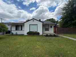featured image of 518 Fremont Way