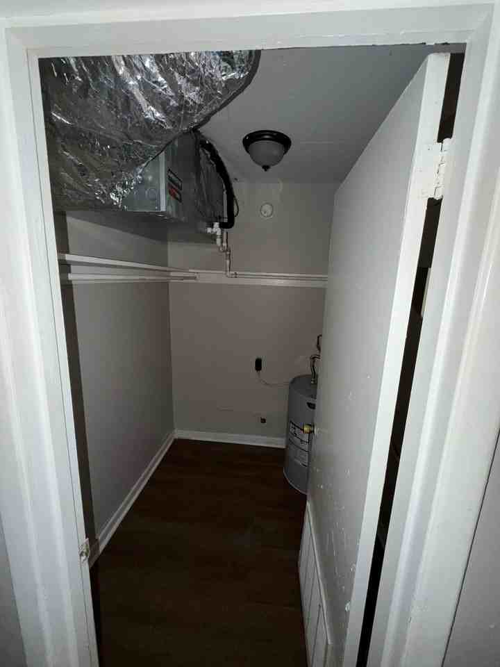 2825 N Ohenry Blvd #C - Photo 7 of 11