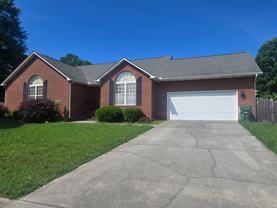 1607 Manheim Cir - Photo 1 of 1