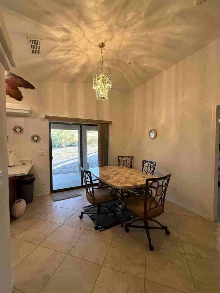 2460 Hummingbird Ln - Photo 7 of 20