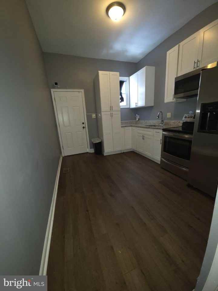 2617 E Preston St - Photo 3 of 30