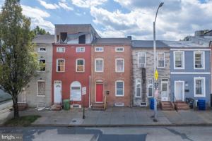 featured image of 1123 W Lombard St