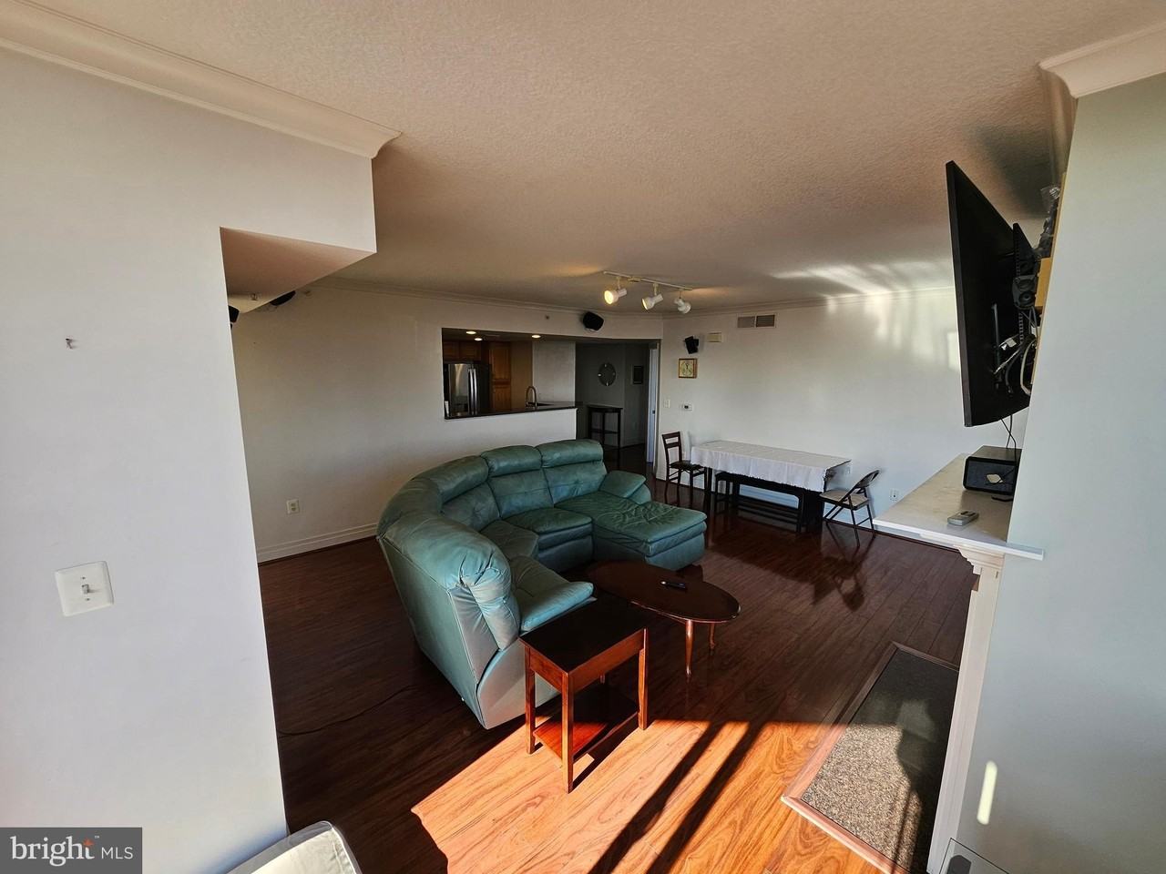 414 Water St #2613 - Photo 4 of 42