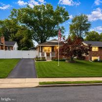 606 Apple Ave - Photo 1 of 1