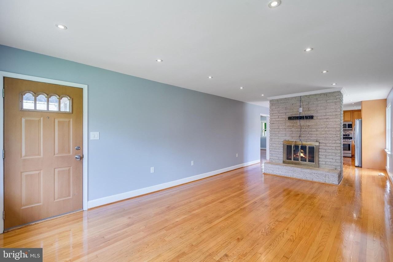 606 Apple Ave - Photo 4 of 40
