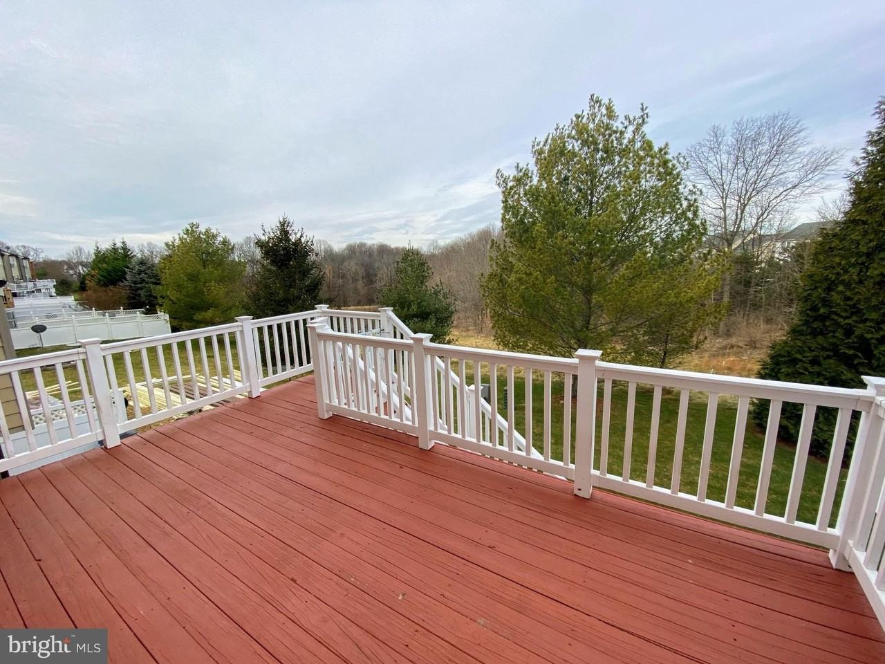9394 Penrose St - Photo 2 of 32